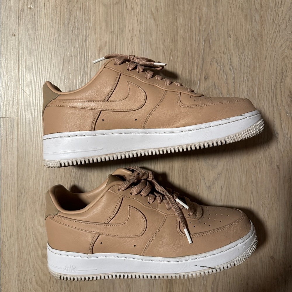 Nike Air Force 1 View 4